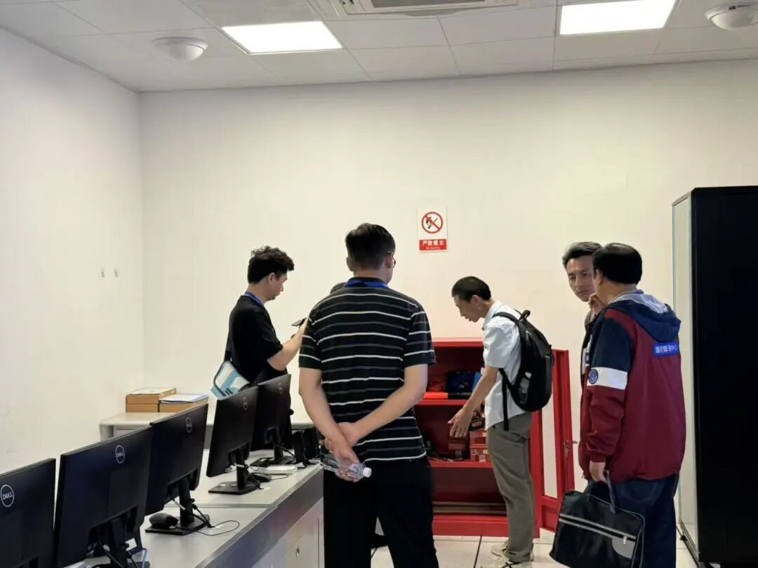 消控室检查.jpg